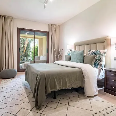 Nueva Andalucia Flat With Pool By Costarentals - M33